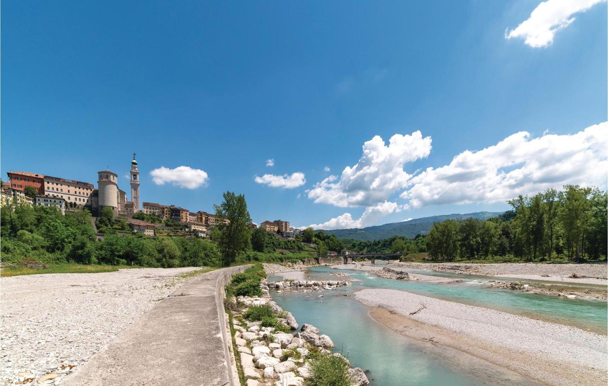 Vila Pian Del Lac Sovramonte Pokoj fotografie